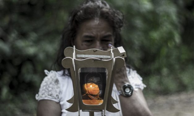 La peregrinación para recuperar un hijo marcado como falso positivo