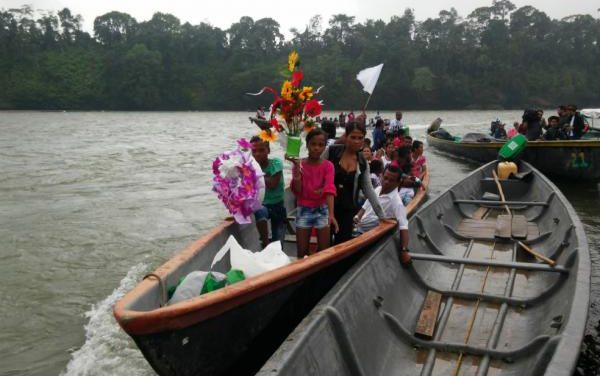 En las entrañas del puerto del Pacífico: Tumaco a la espera de justicia tras ataque de la Policía